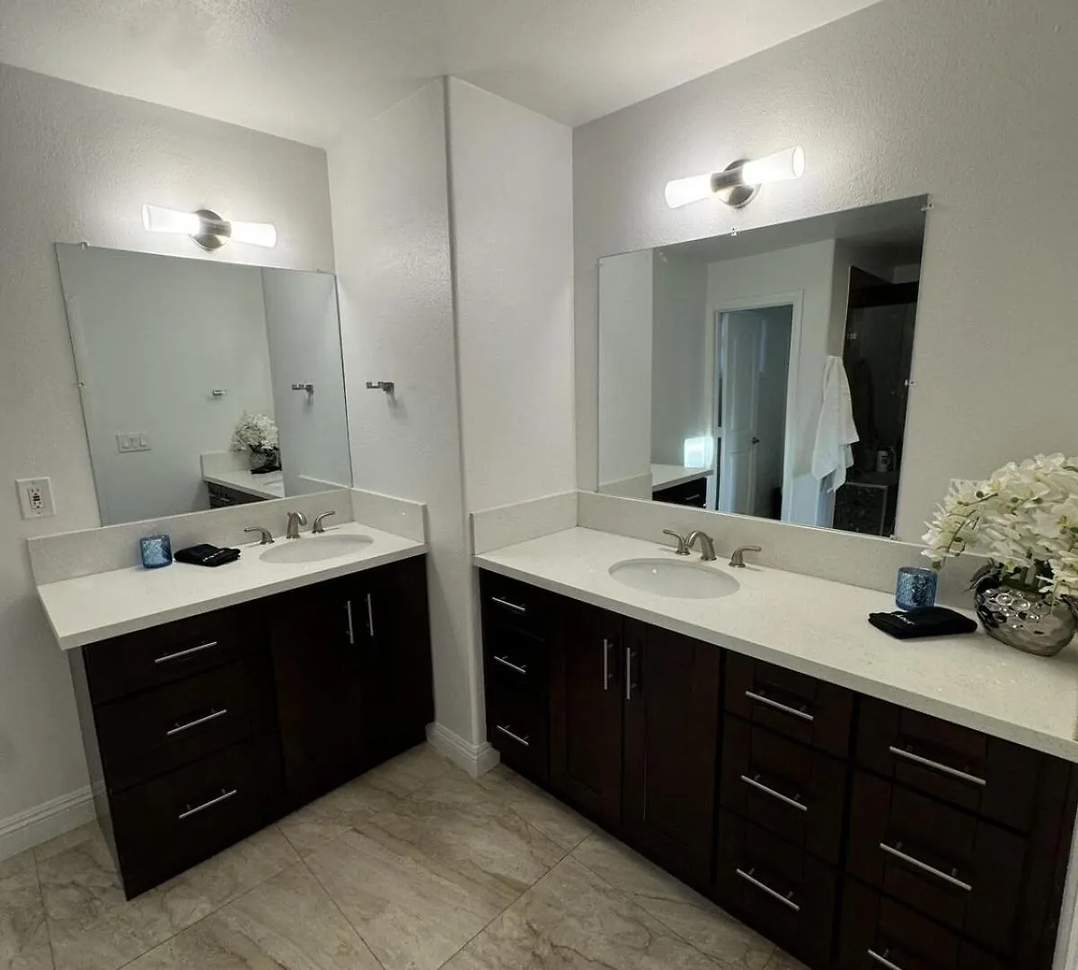 Modern Hip Oasis Near Vegas Strip Villa Las Vegas ABD