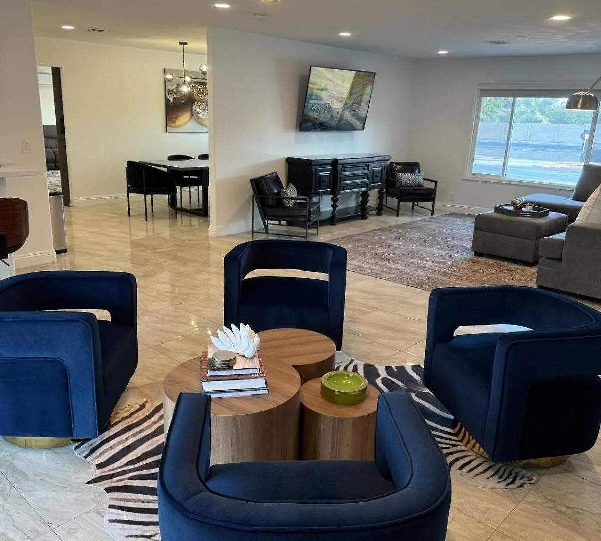 Modern Hip Oasis Near Vegas Strip Villa Las Vegas 0*,